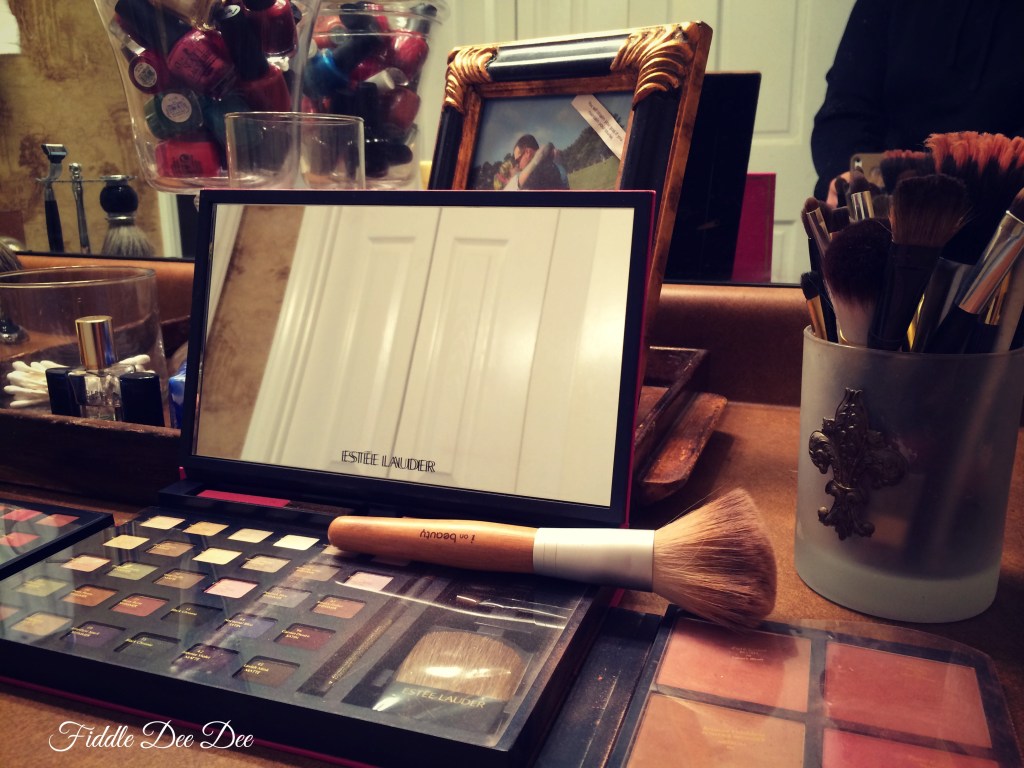 How to Clean Your Makeup Brushes