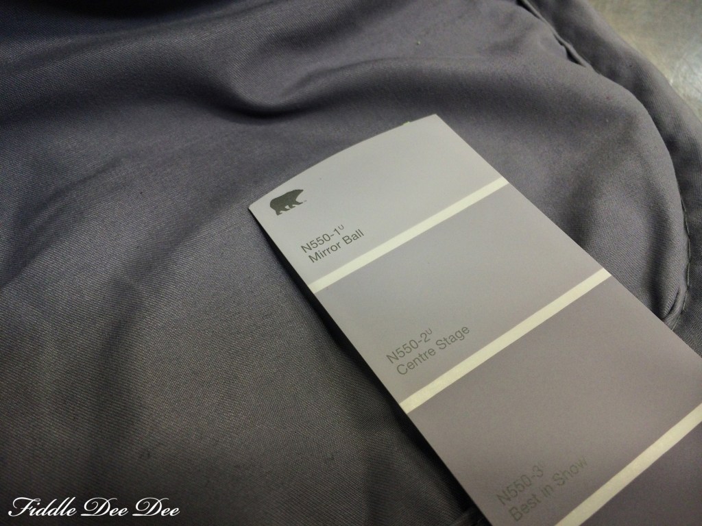 "Centre Stage"..... not to be confused with "Center Stage" which is school bus yellow!!