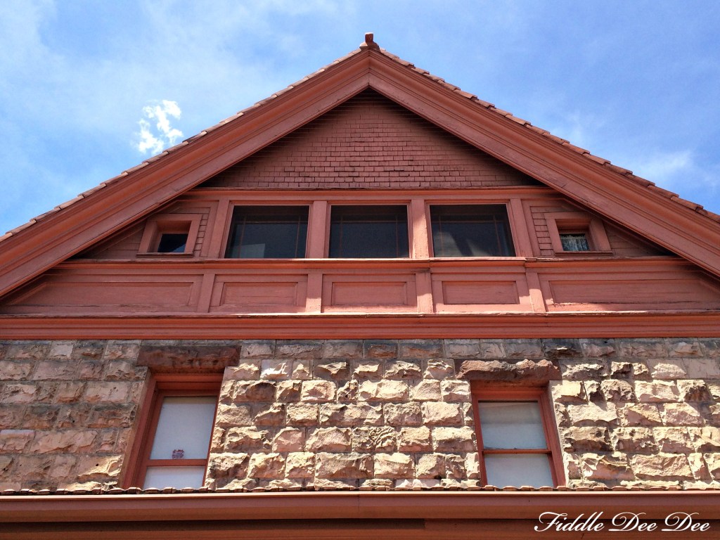 The simple back view of the Molly Brown House