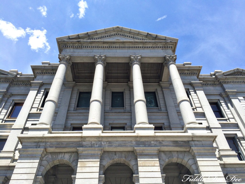 I also loved the archetectural lines of the capital as well.