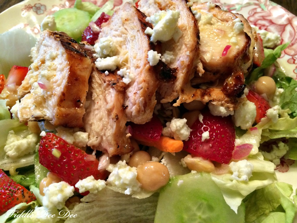 Salad with homemade vinaigrette