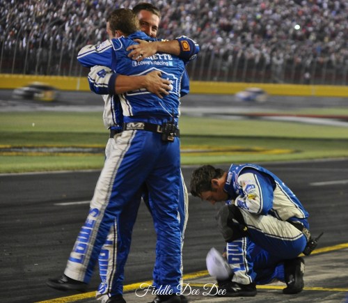 I love watching the teams celebrate post race ... So awesome to see the emotion!