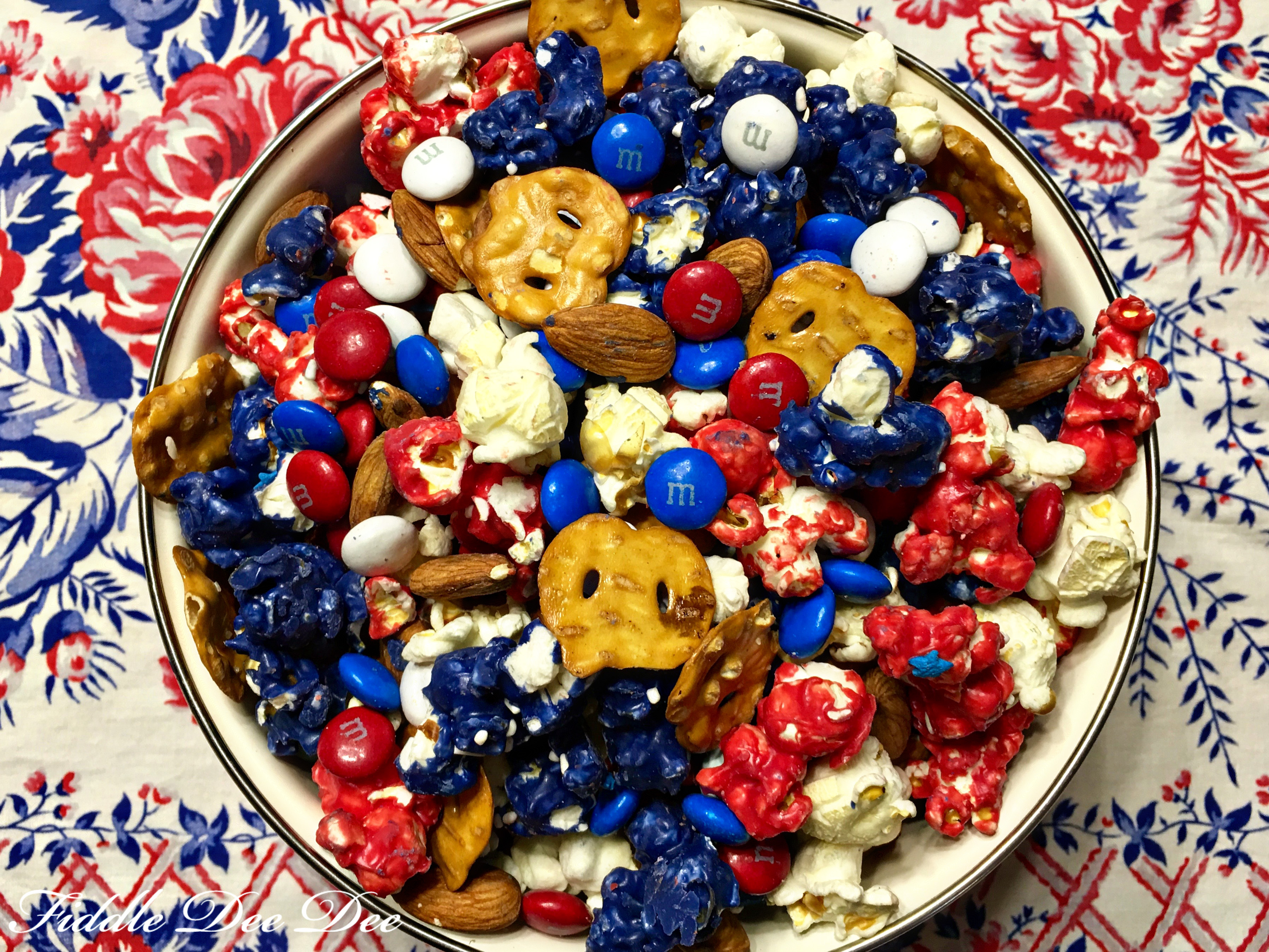 red white &amp; blue snack3