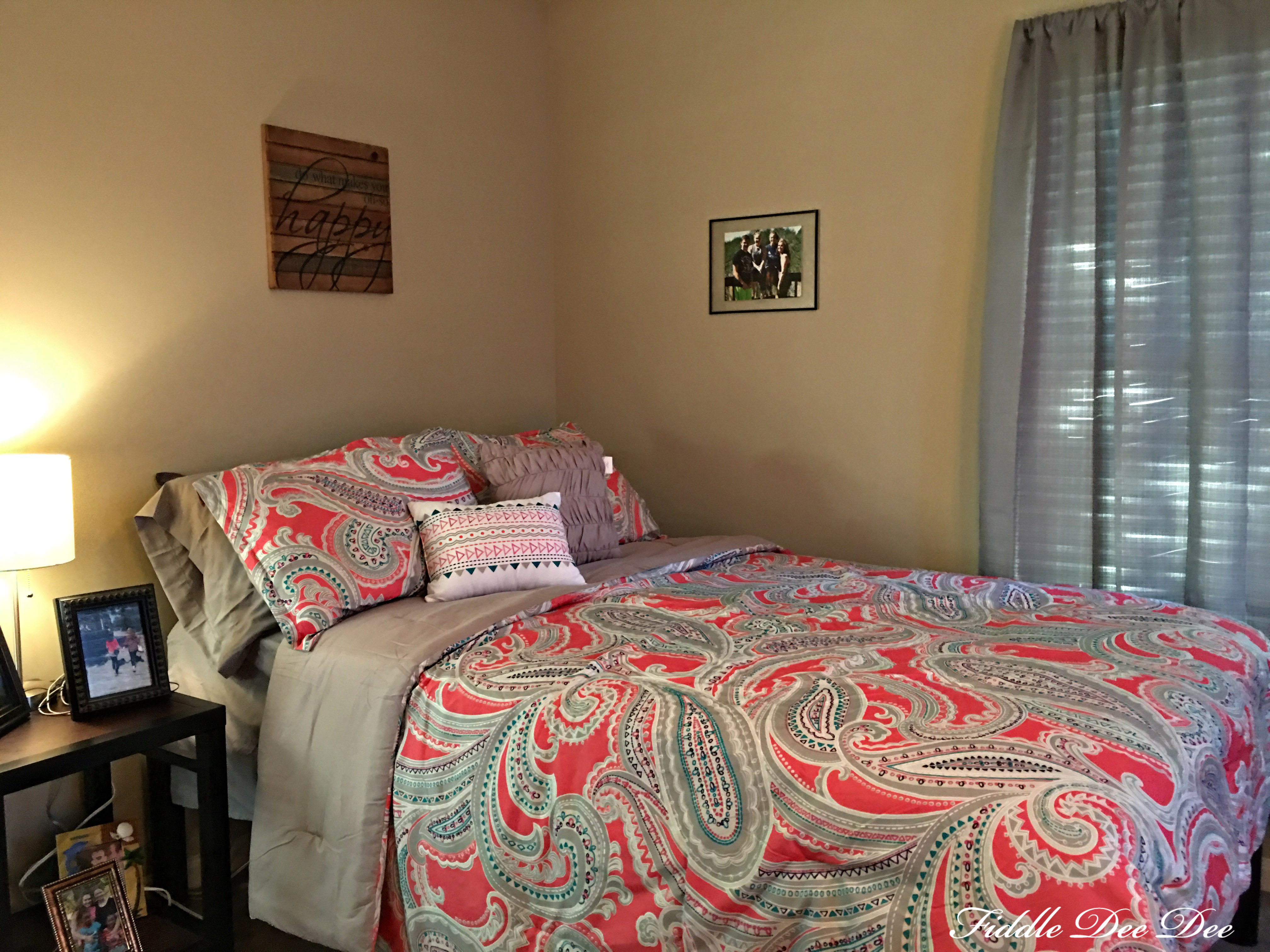 college-girls-bedding-oh-fiddledeedee-com