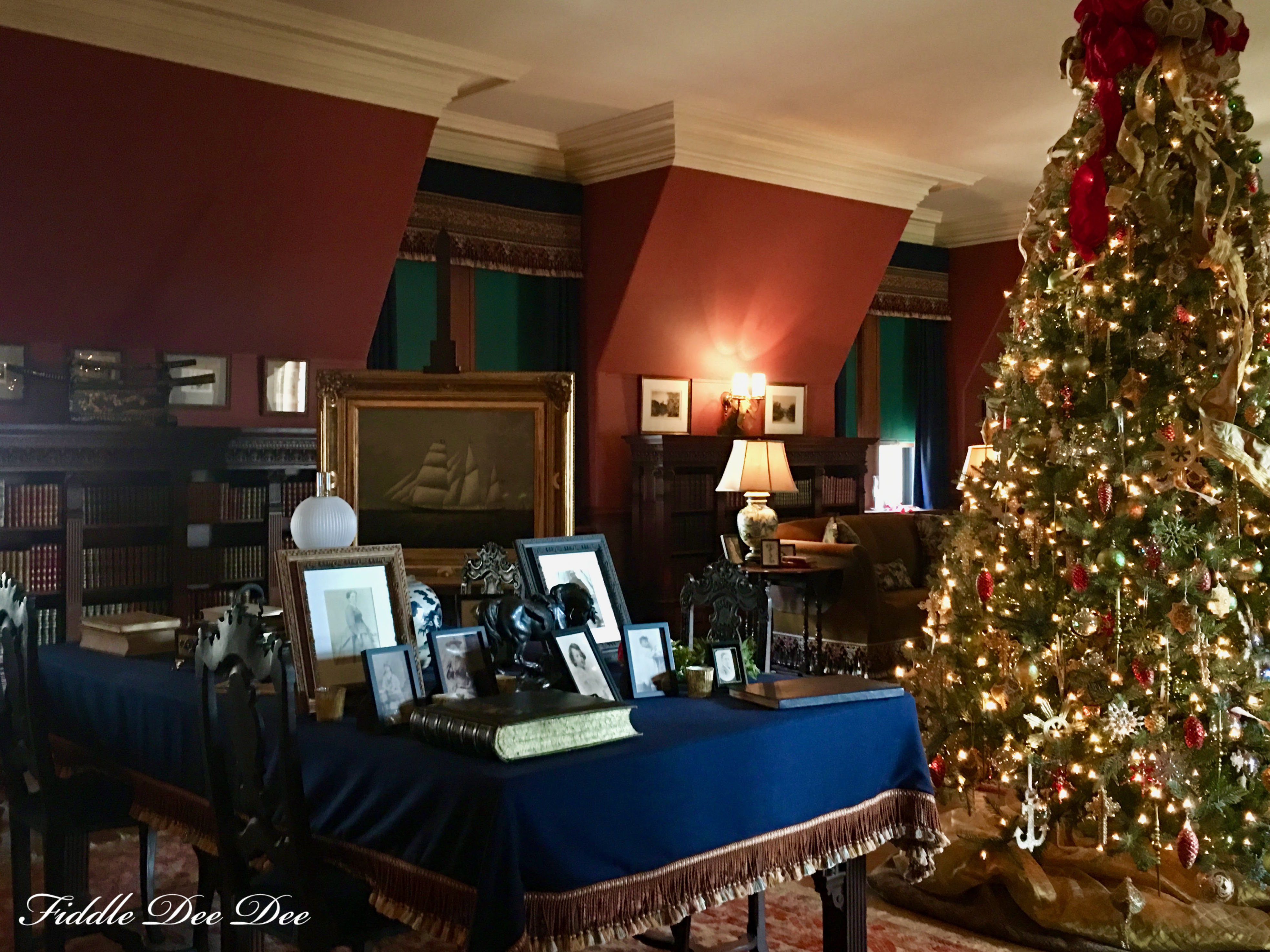 biltmore-christmas-20-ohfiddledeedee-com