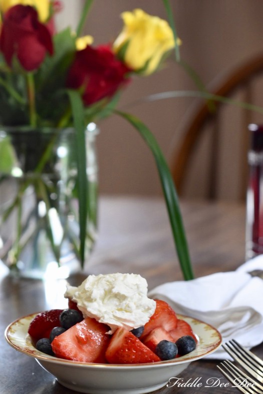 Berry-Bowl | Fiddle-Dee-Dee