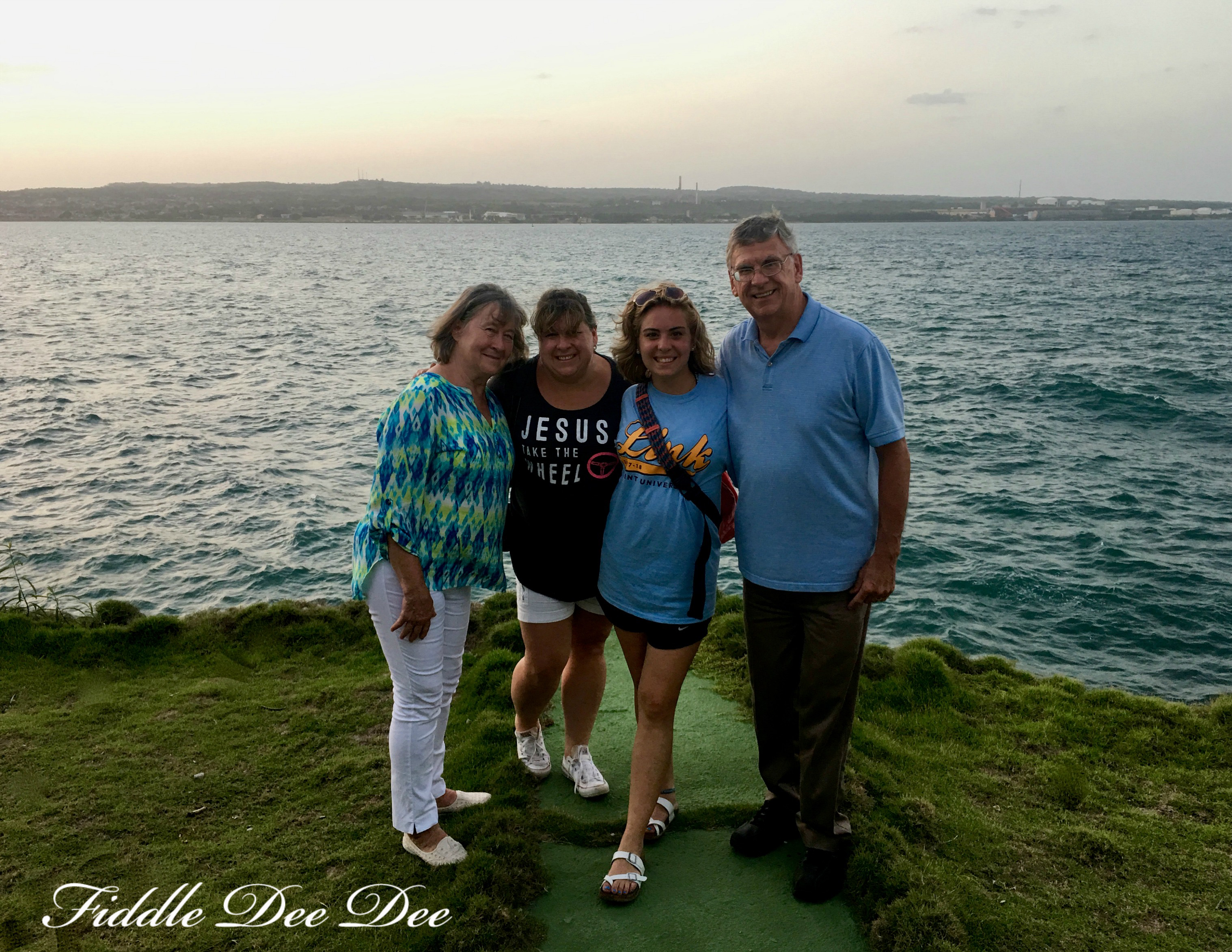 Family-in-Cuba | ohfiddledeedee.com