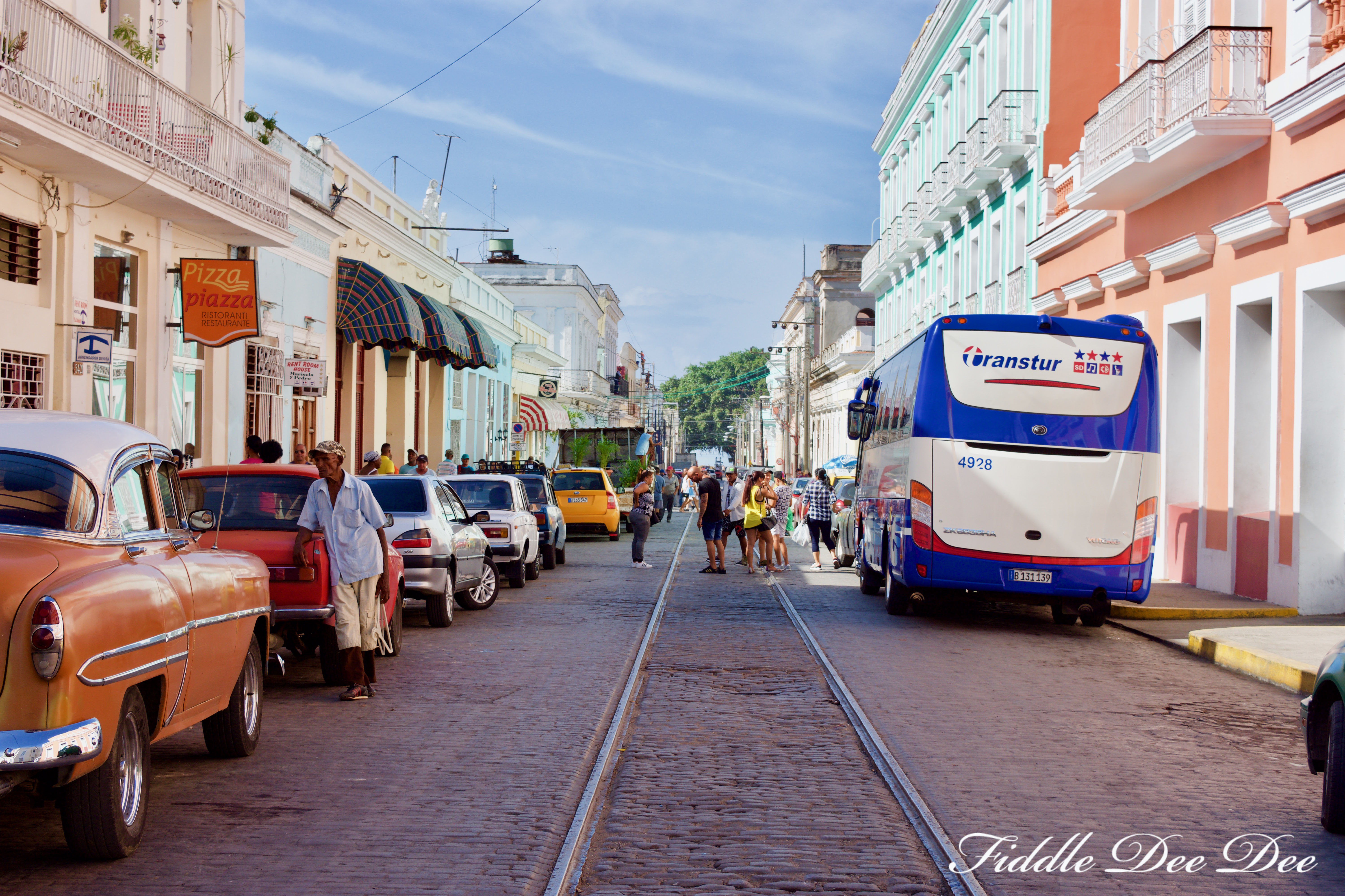 Cienfuegos-Cuba-Street | Fiddle Dee Dee