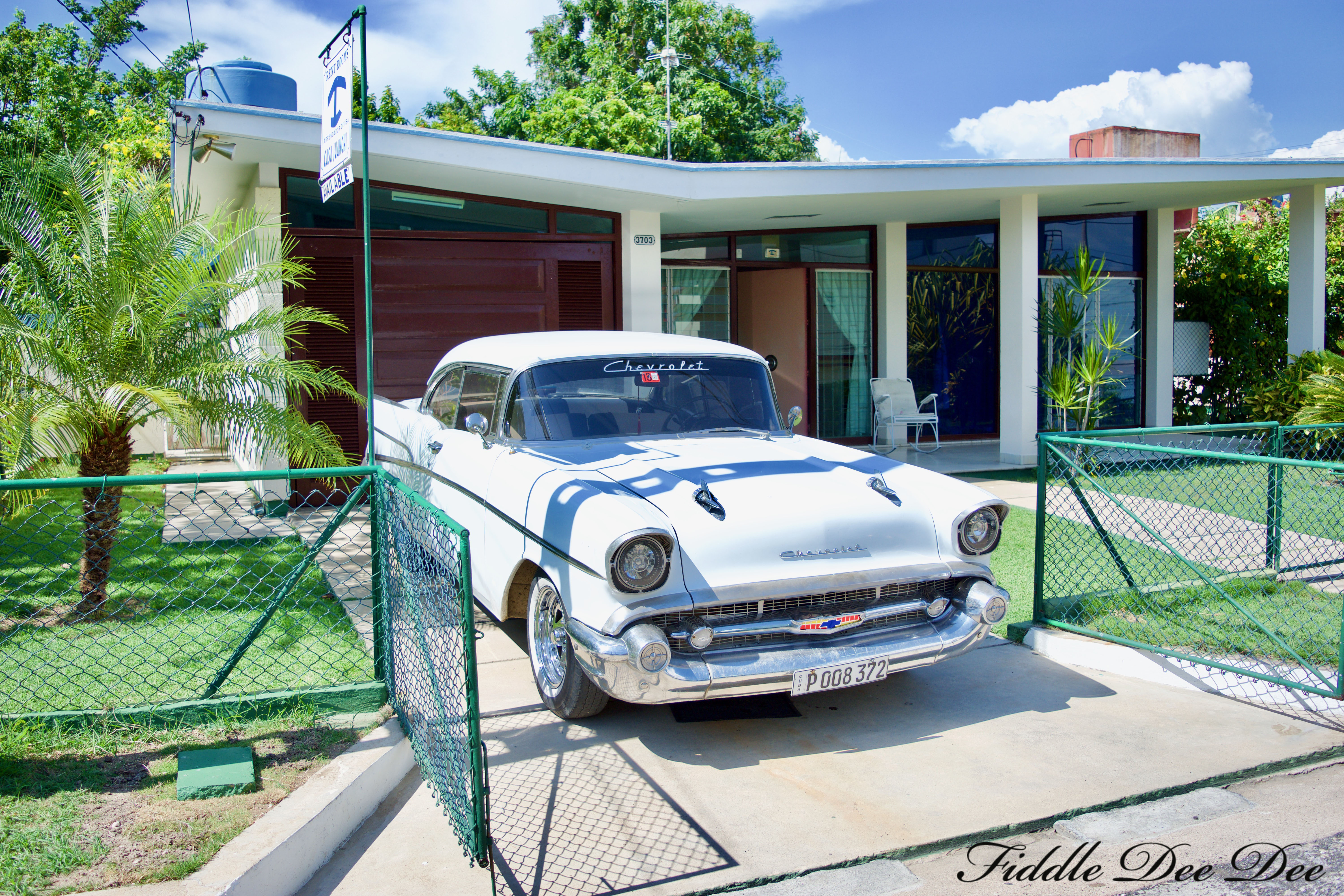 Cuban-Car-Show-2 | Fiddle Dee Dee