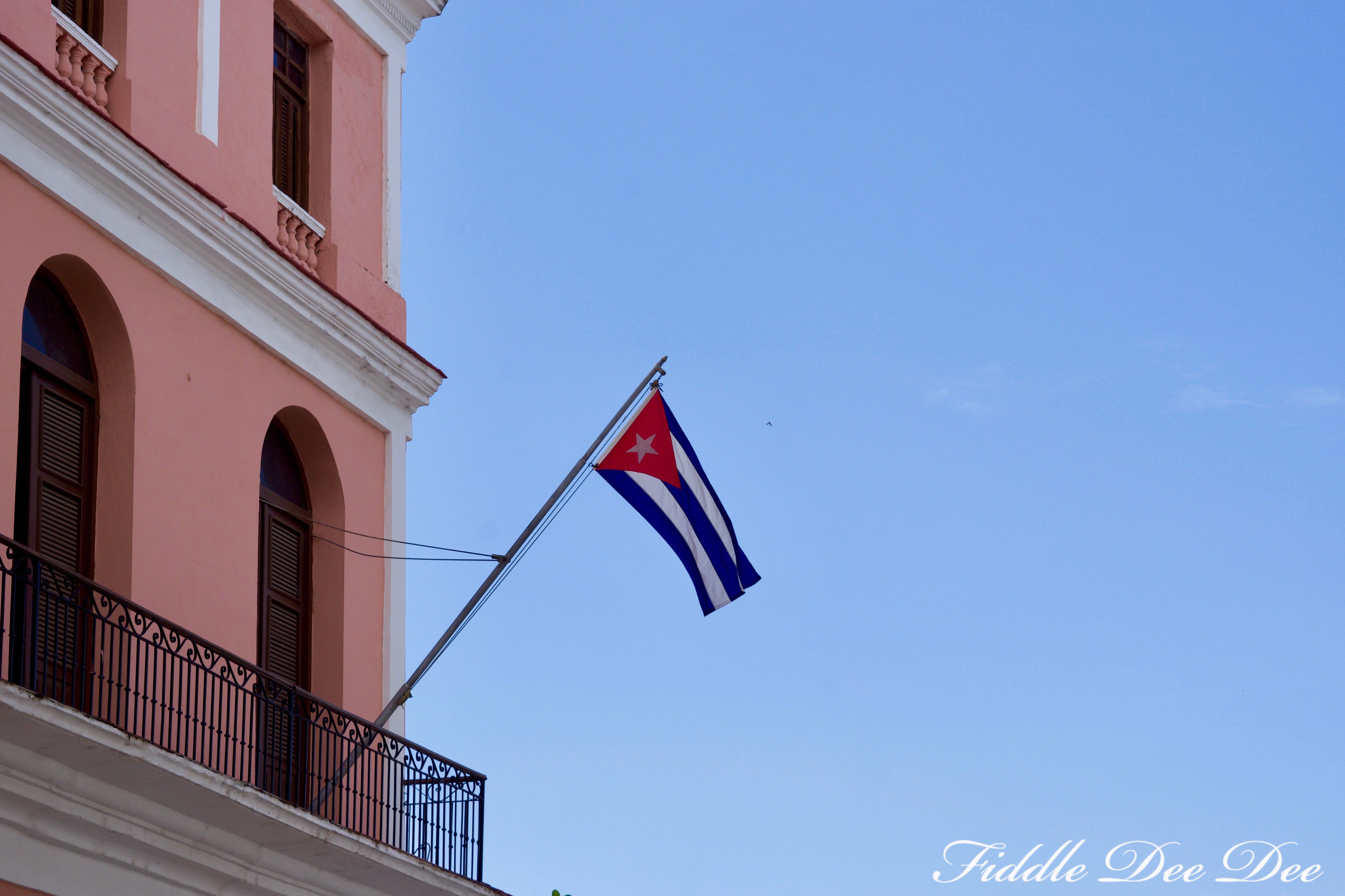 Cuban Flag | Fiddle Dee Dee