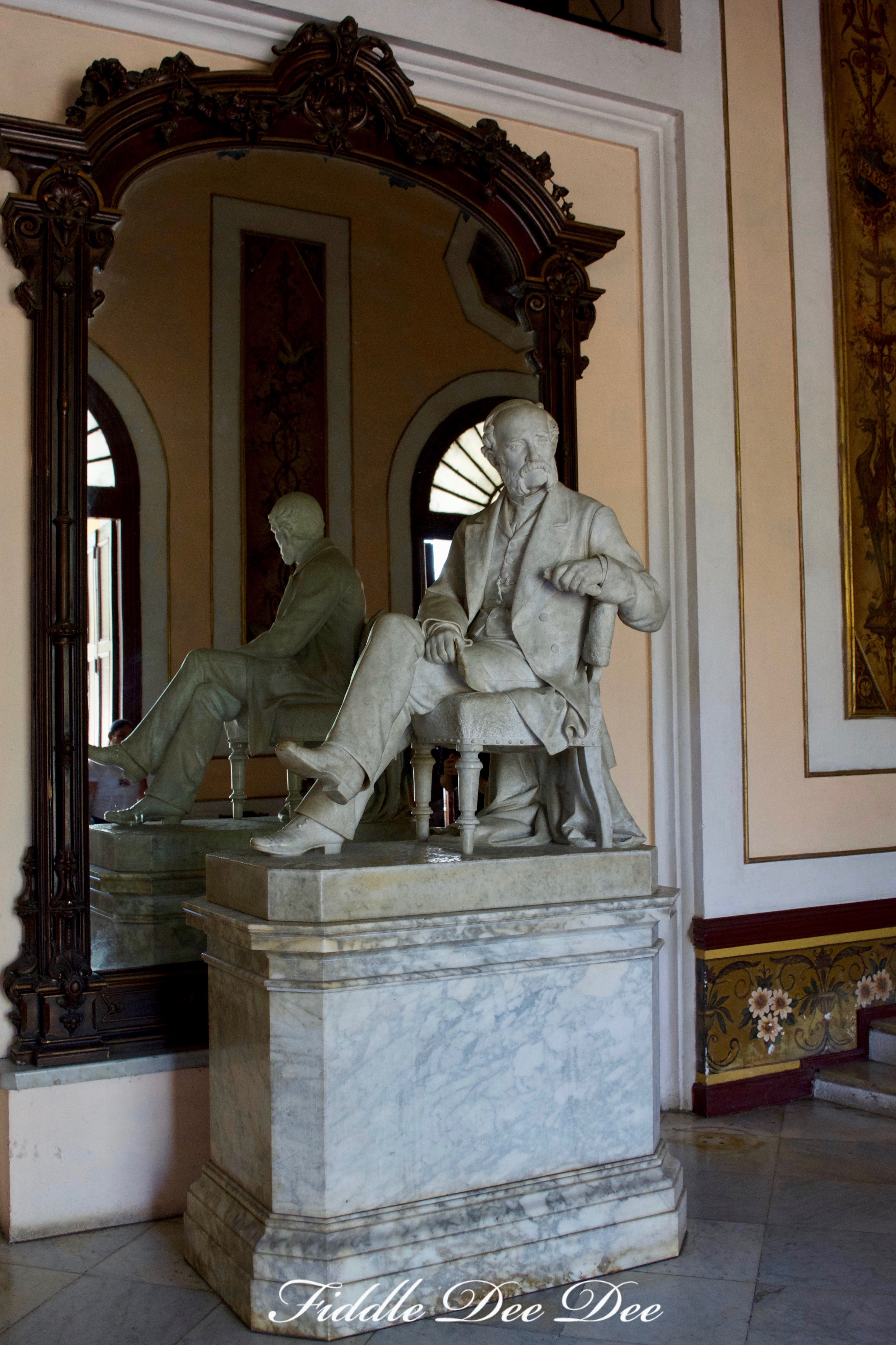 Tomas-Terry-Statue | Fiddle Dee Dee