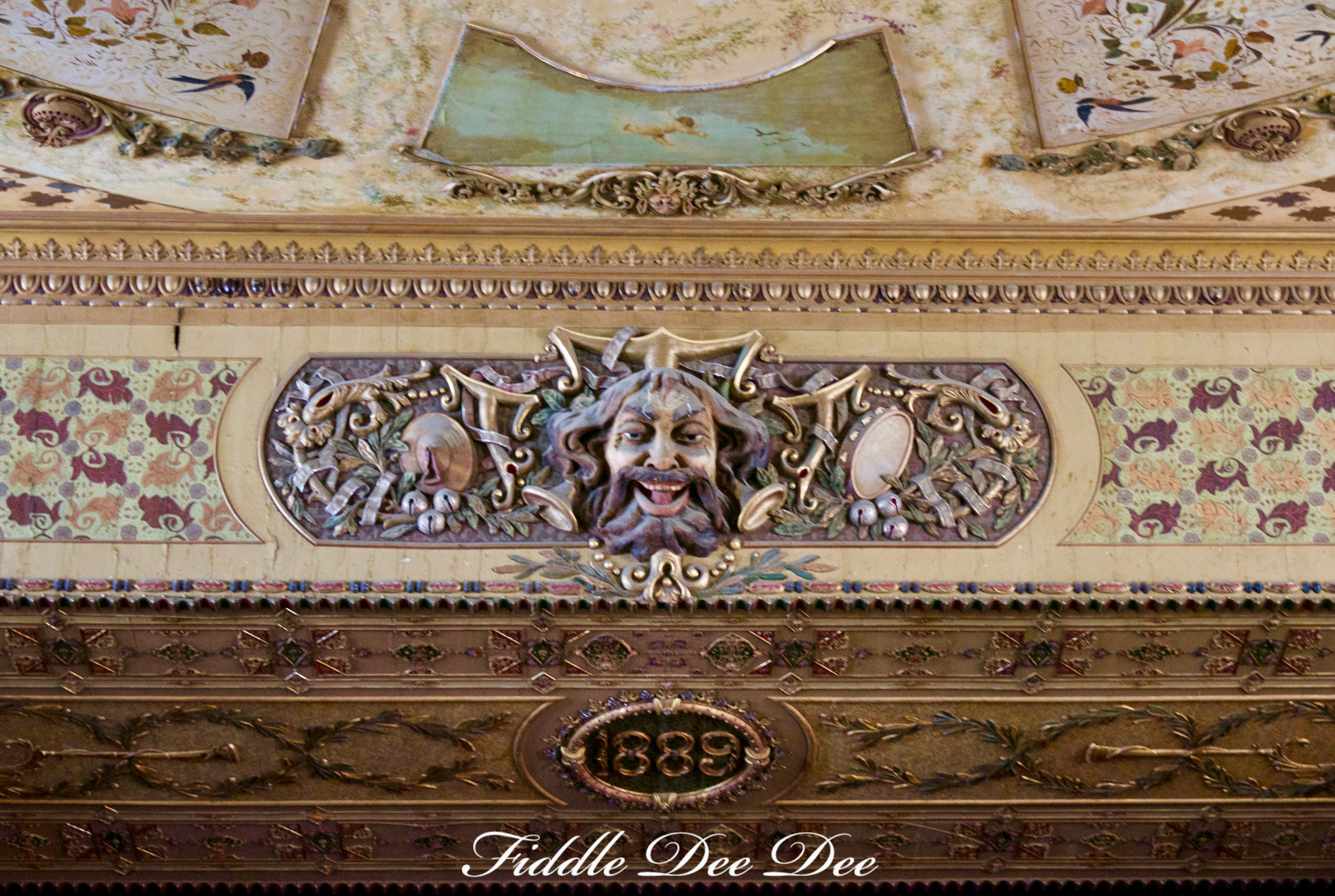 Tomas-Terry-Theater-3 | Fiddle Dee Dee