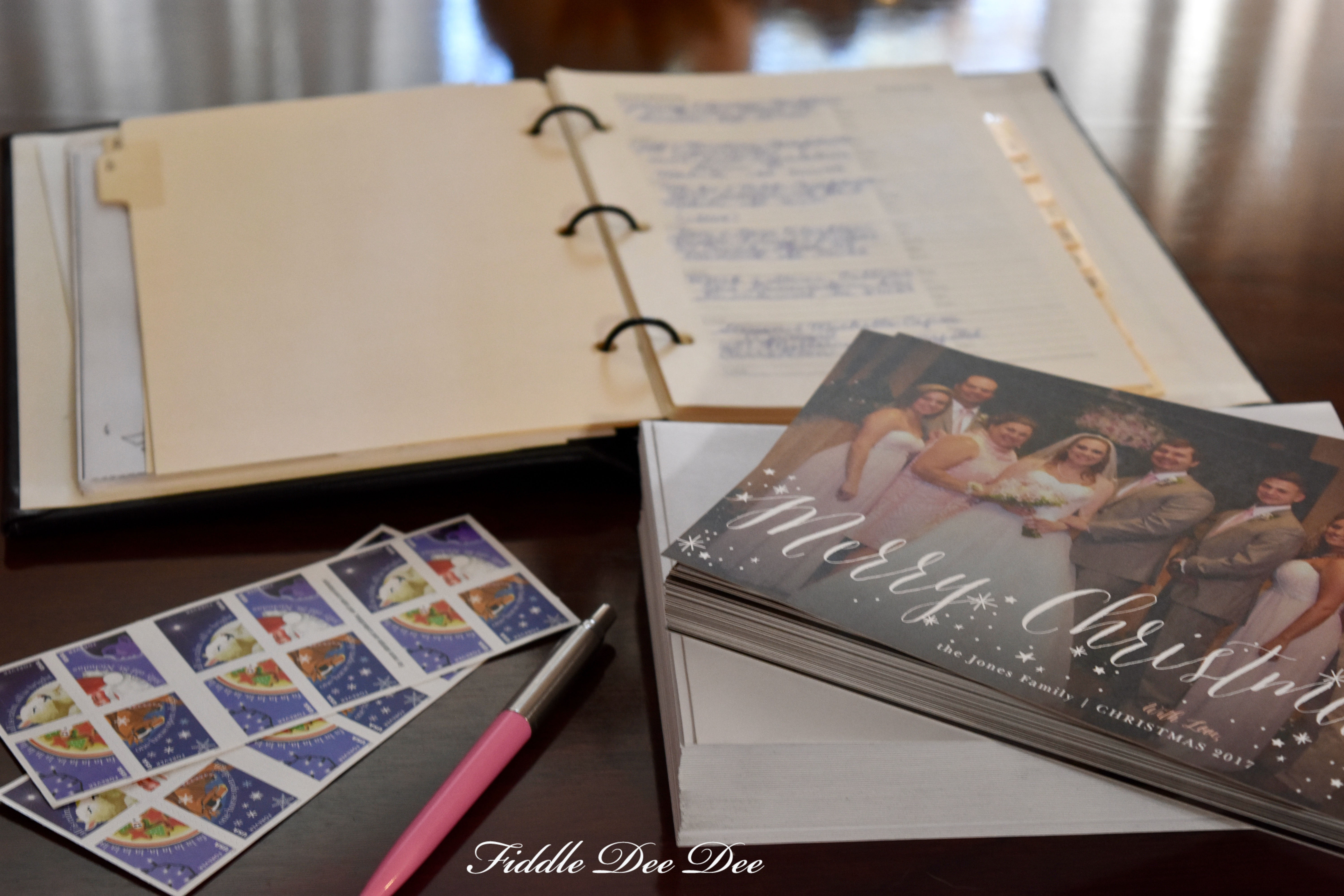 Basic-Invite-Christmas-Greetings