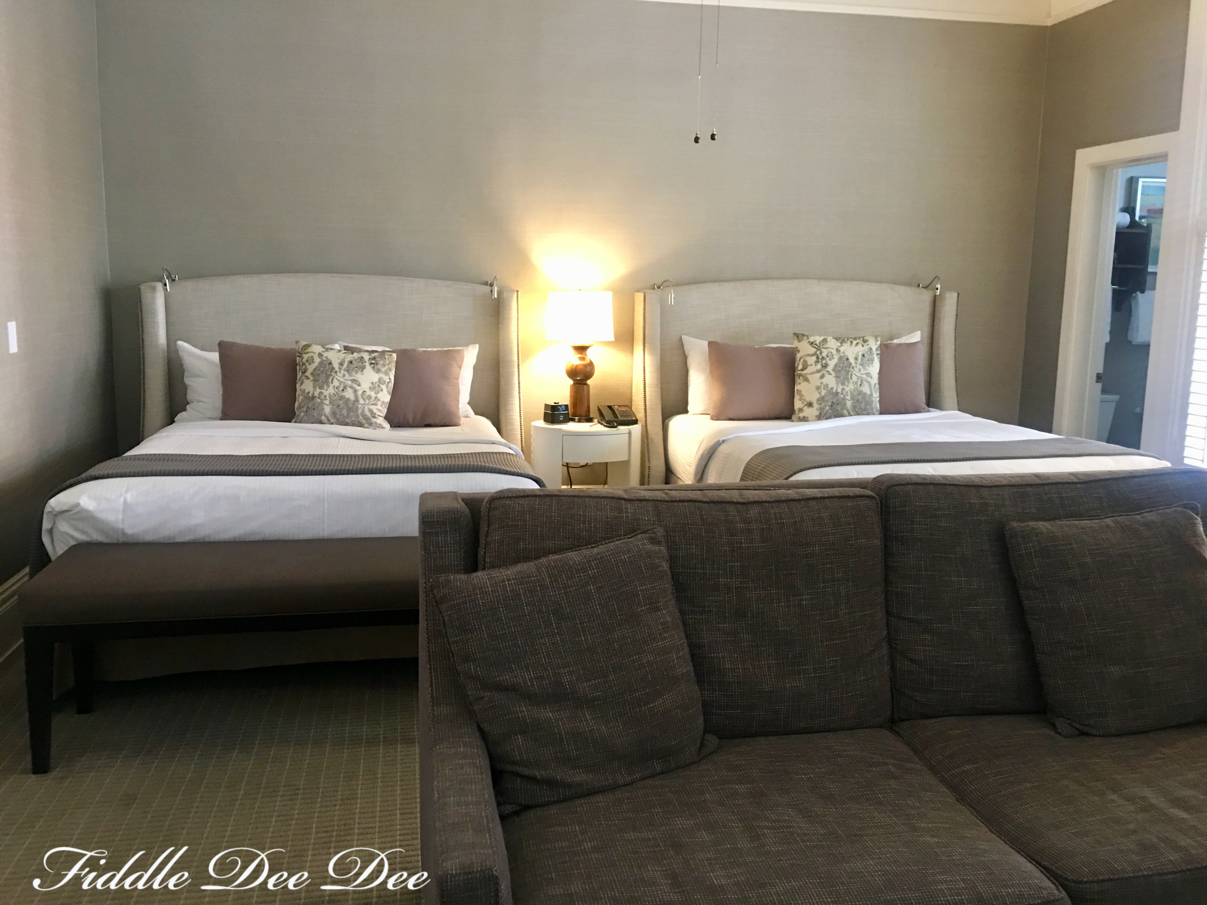 Hotel-Del-Jr-Suite | ohfiddledeedee.com