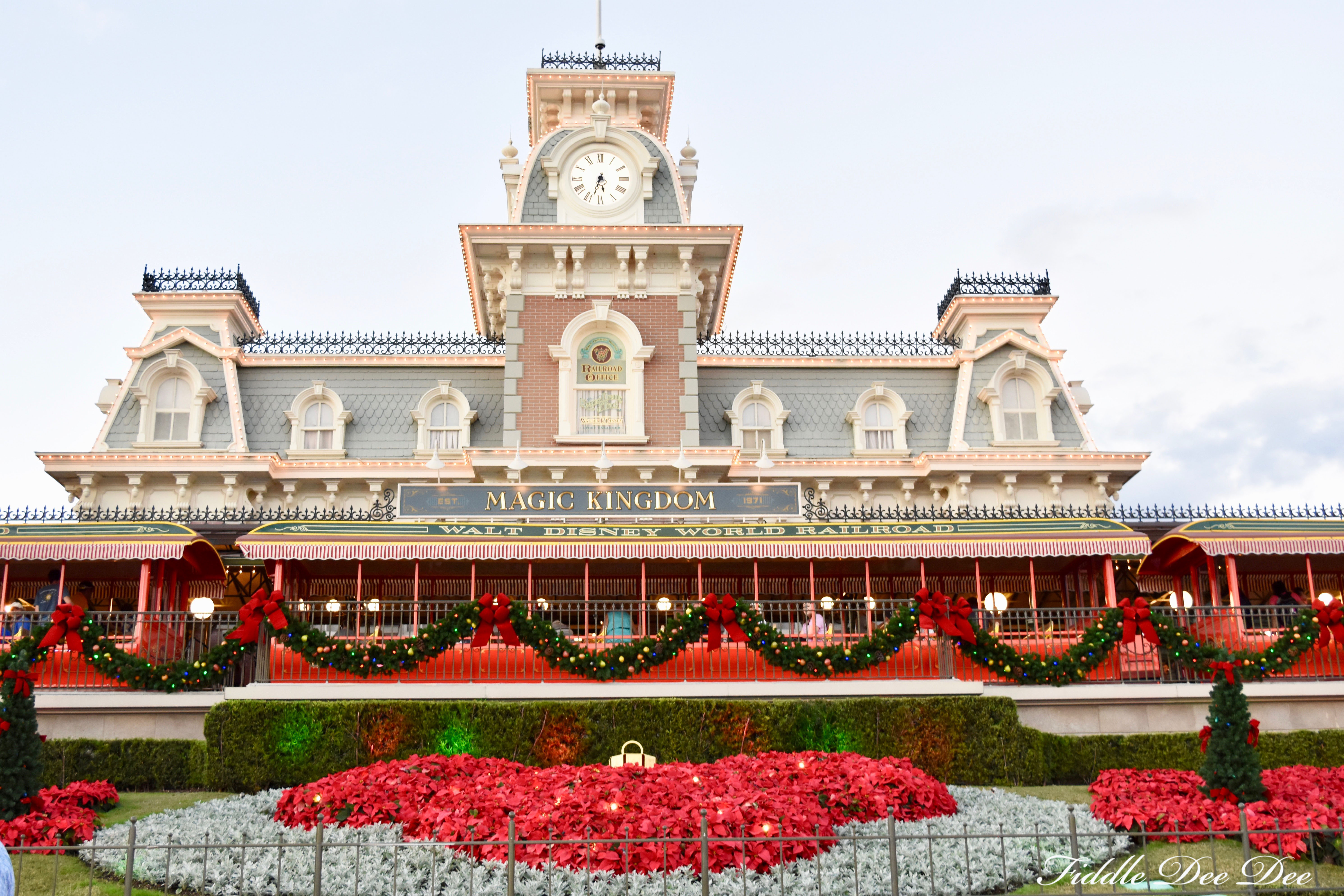 Magic-Kingdom-Train-Station | Fiddle Dee Dee