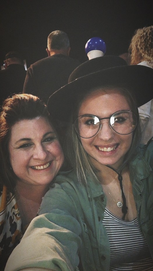 b46163bf-27fb-4d87-85f5-1eb0f0f3720e