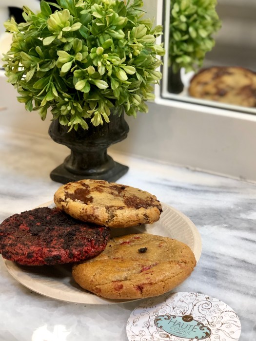 Red Velvet Oreo- Strawberry-Chocolate Chunk / Oh Fiddle Dee Dee